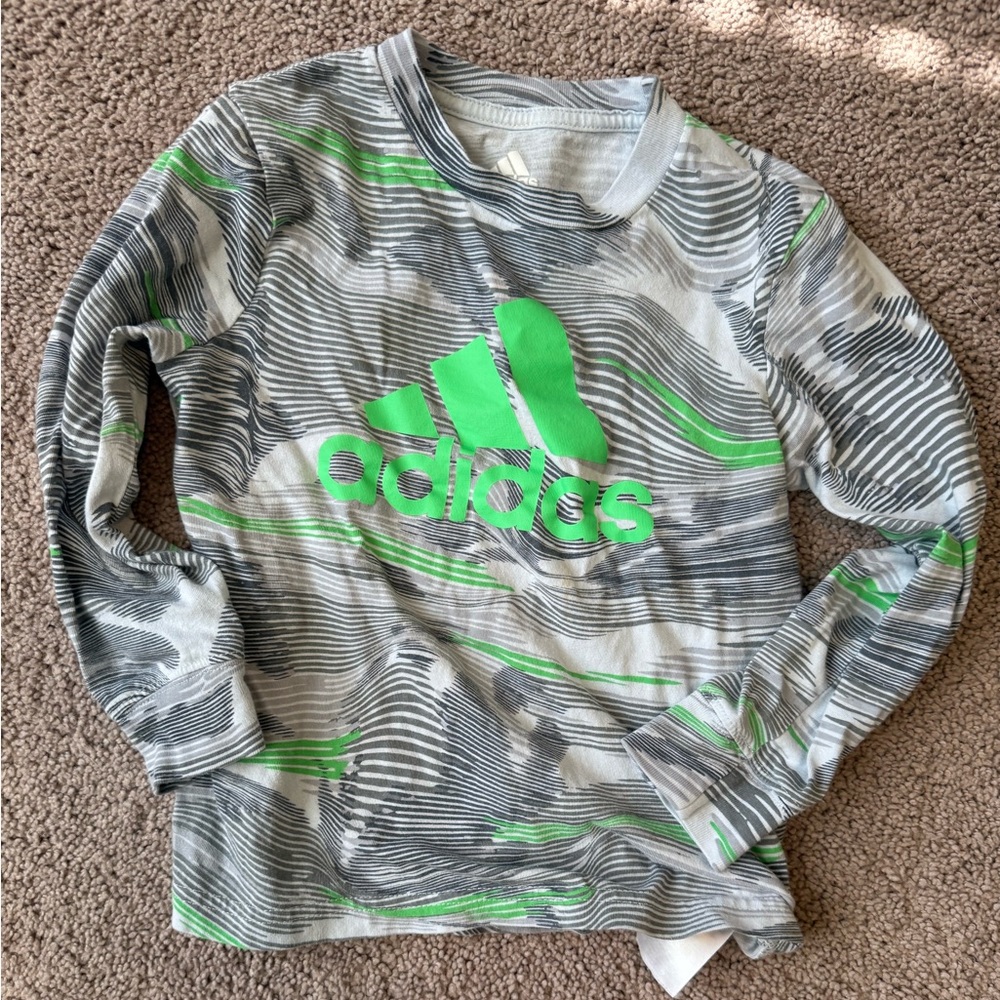 Adidas Kids Long Sleeve Shirt in Green and Gray